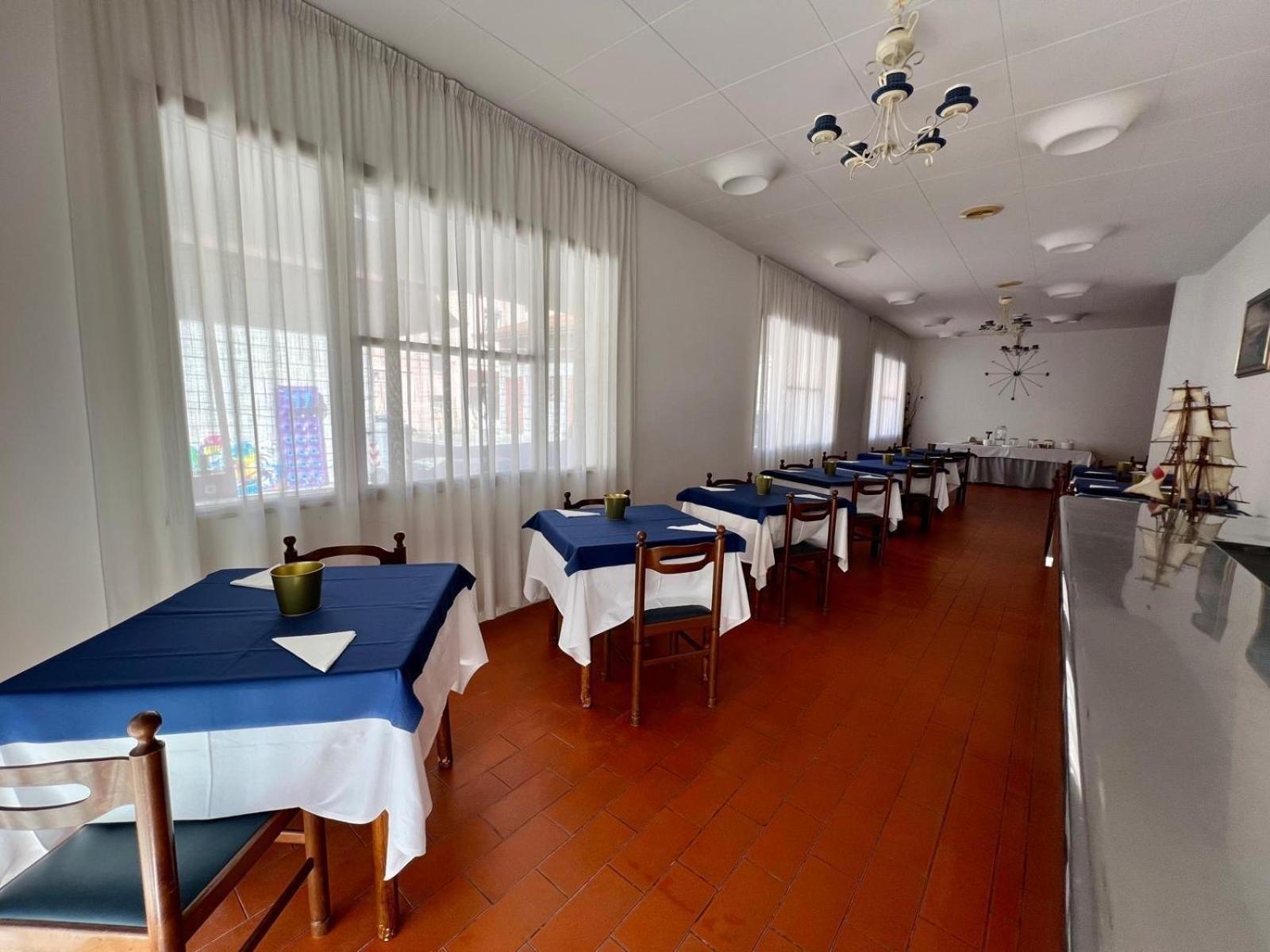 Hotel Villa Dei Fiori Bellaria-Igea Marina Exterior photo